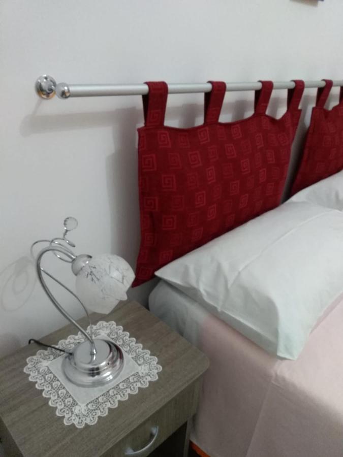 B&B Gli Ontani ตราปานี ภายนอก รูปภาพ